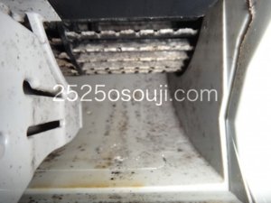 AN36LRS洗浄後の吹き出し口奥