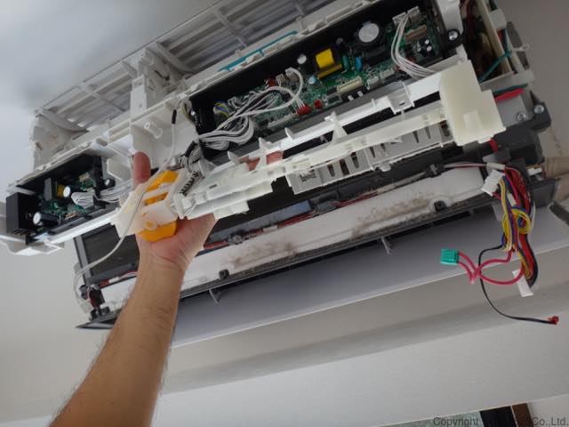 x40f2お掃除ユニットを外す