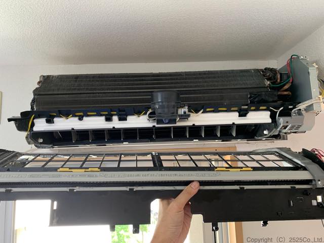 RAS-K40F2お掃除ユニットが外れる