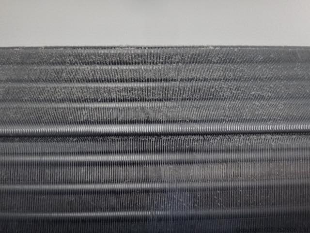 RAS-W22F洗浄前のアルミフィン