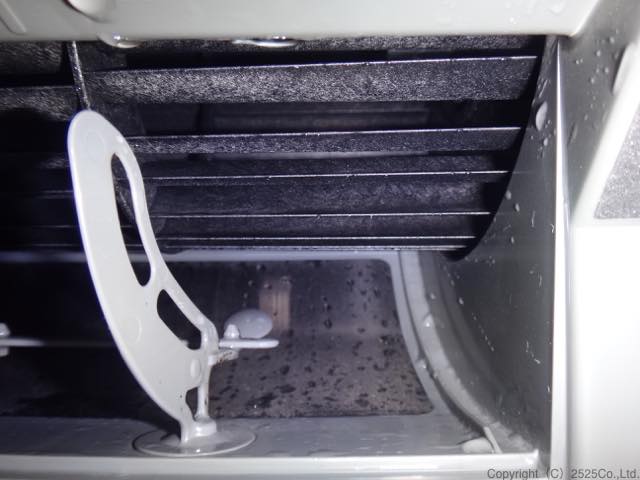 RAS-DBK40H2洗浄後の吹き出し口