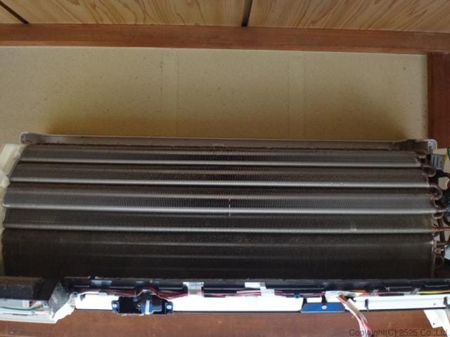 ras-x36eアルミフィンがむき出しになりました