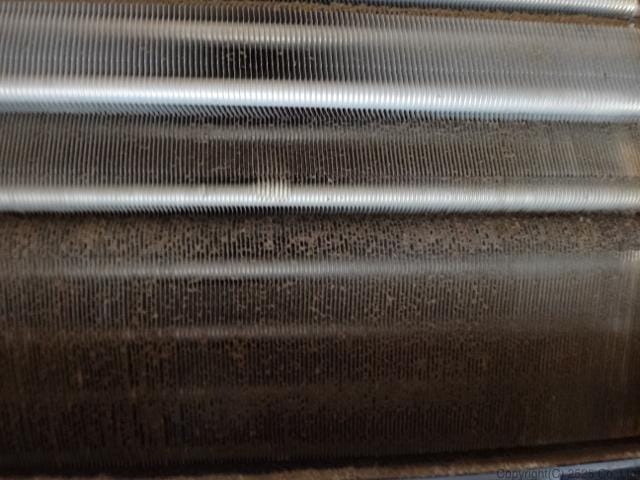 ras-x36eアルミフィンの上にホコリ