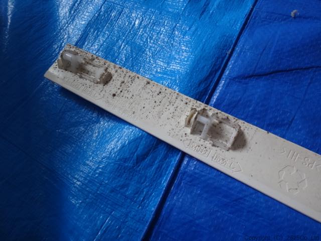 MSZ-W224洗浄前のフラップ